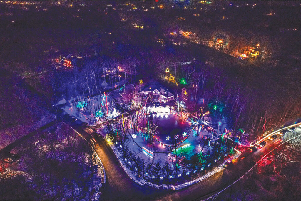 Nighttripper: This House Is Totes Lit